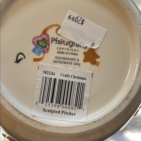 Pfaltzgraff Crafty Christmas Large Pitcher 10" - Picture 2 of 7